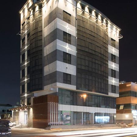 بلسم العائلة للوحدات السكنية المفروشة Family Balsam Furnished Units Djedda Buitenkant foto